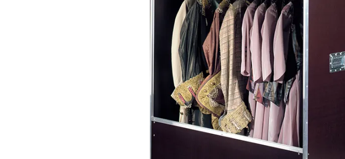 Ameublement mobile, Backstage