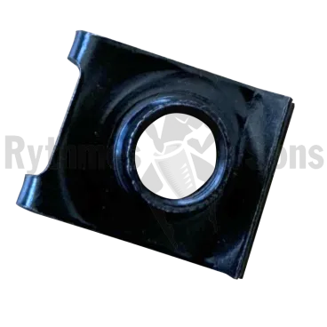 Ecrou cage M6 profilé trous ronds