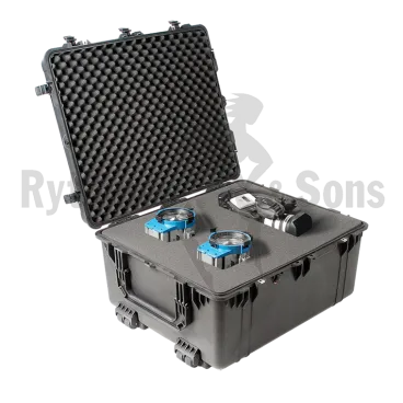 PELI™ 1690 Protector Transport case 765x638xH390 int. with foam and wheels