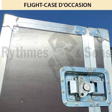 Flight case isotherm for double bass with strings back (second hand)