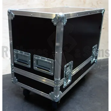 Malle "cloche" 820x425xH700 avec capitonnage