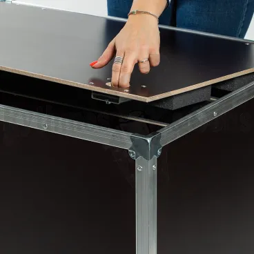 RYTHMES & SONS Flight-⁠case rangement OPENROAD® pour 20 pupitres MANHASSET® Voyager #52 + 1 pup. de chef VICENZO®