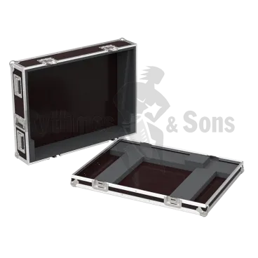 Produit SOUNDCRAFT Si Performer 3 32 Flight case pour contrôleur d'éclairage automatisé intégré Image