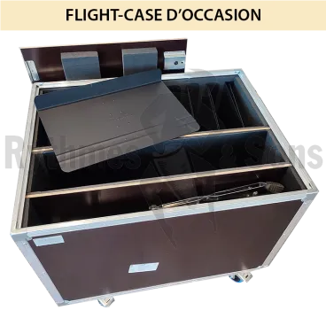 Set of 18 RYTHMES & SONS (flight-cases) Voyager #52 Music Stands + VICENZO® Conductor Music Stand + RYTHMES & SONS Flight case