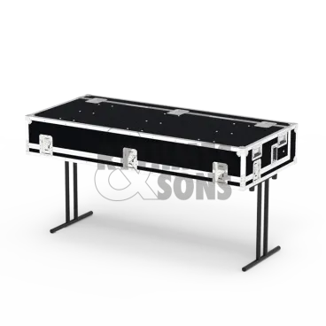 Telemetry flight case 3 seats and 6 monitors