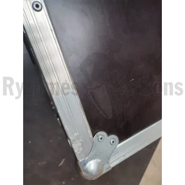 590x460xH480 Malle avec capot amovible + mousse