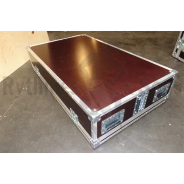 Malle "cloche" 1205x705xH260 avec capitonnage