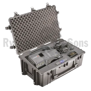 PELI™ 1650 Protector case 726x445xH271 int. with foam and wheels
